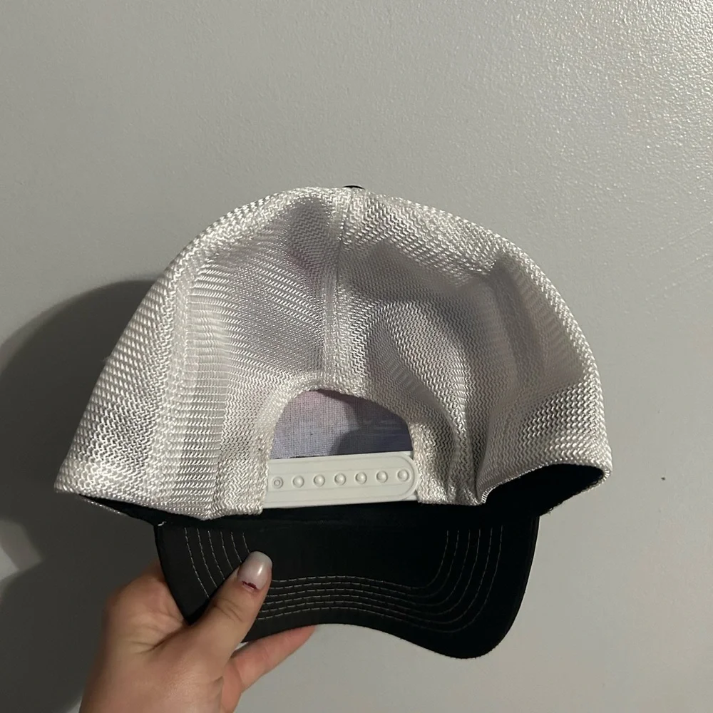 Troxel Hat - Picture 2 of 3